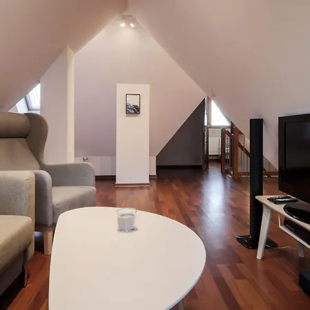 Appartement Rentplanet - Spiacy Rycerz