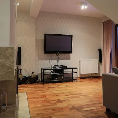 Rentplanet - Spiacy Rycerz Appartement