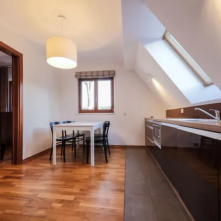 Rentplanet - Spiacy Rycerz Zakopane