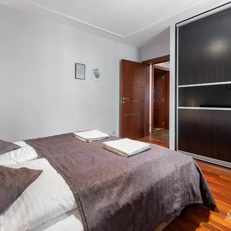 Rentplanet - Spiacy Rycerz 아파트 자코파네