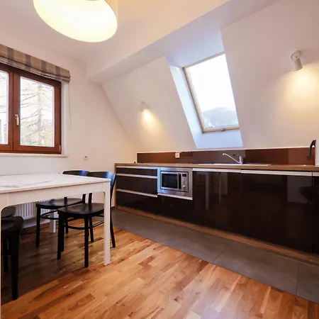 Rentplanet - Spiacy Rycerz Апартаменты *