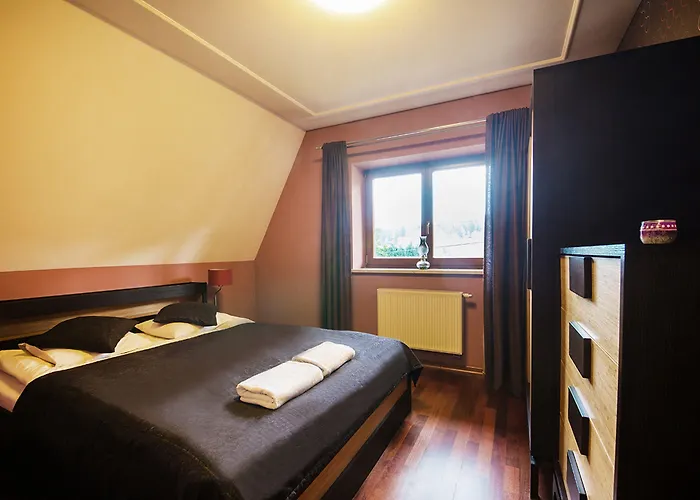 Rentplanet - Spiacy Rycerz Appartement *